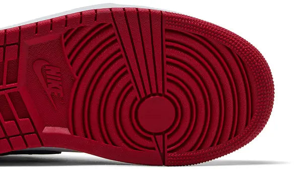 Wmns Air Jordan 1 Retro High OG 'Ruby' 2025 Cracked Leather Varsity Red Edition