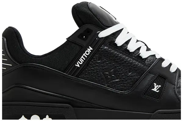 Louis Vuitton Trainer 'Embossed Monogram - Black' 2023