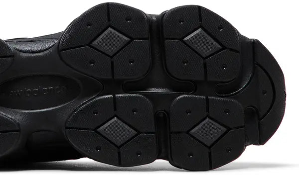 9060 'Black Cat' Sneakers for Men