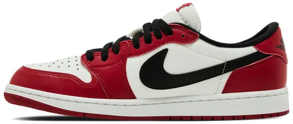 Air Jordan 1 Retro Low OG ‘Chicago’ 2025 Leather Sneaker