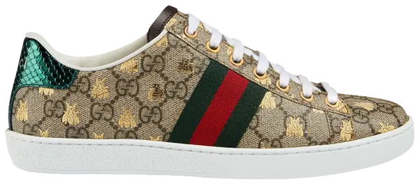 Gucci Wmns Ace GG Supreme 'Bees' sneaker in beige and ebony canvas with gold bee embroidery and green-red Web stripe.

