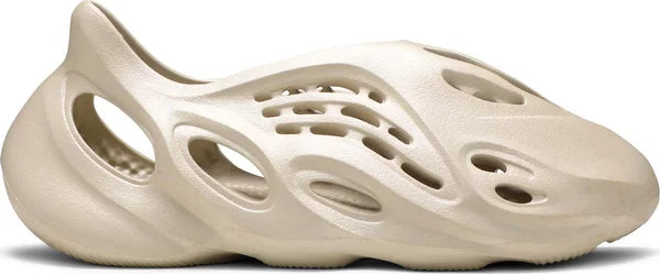 adidas Yeezy Foam RNNR 