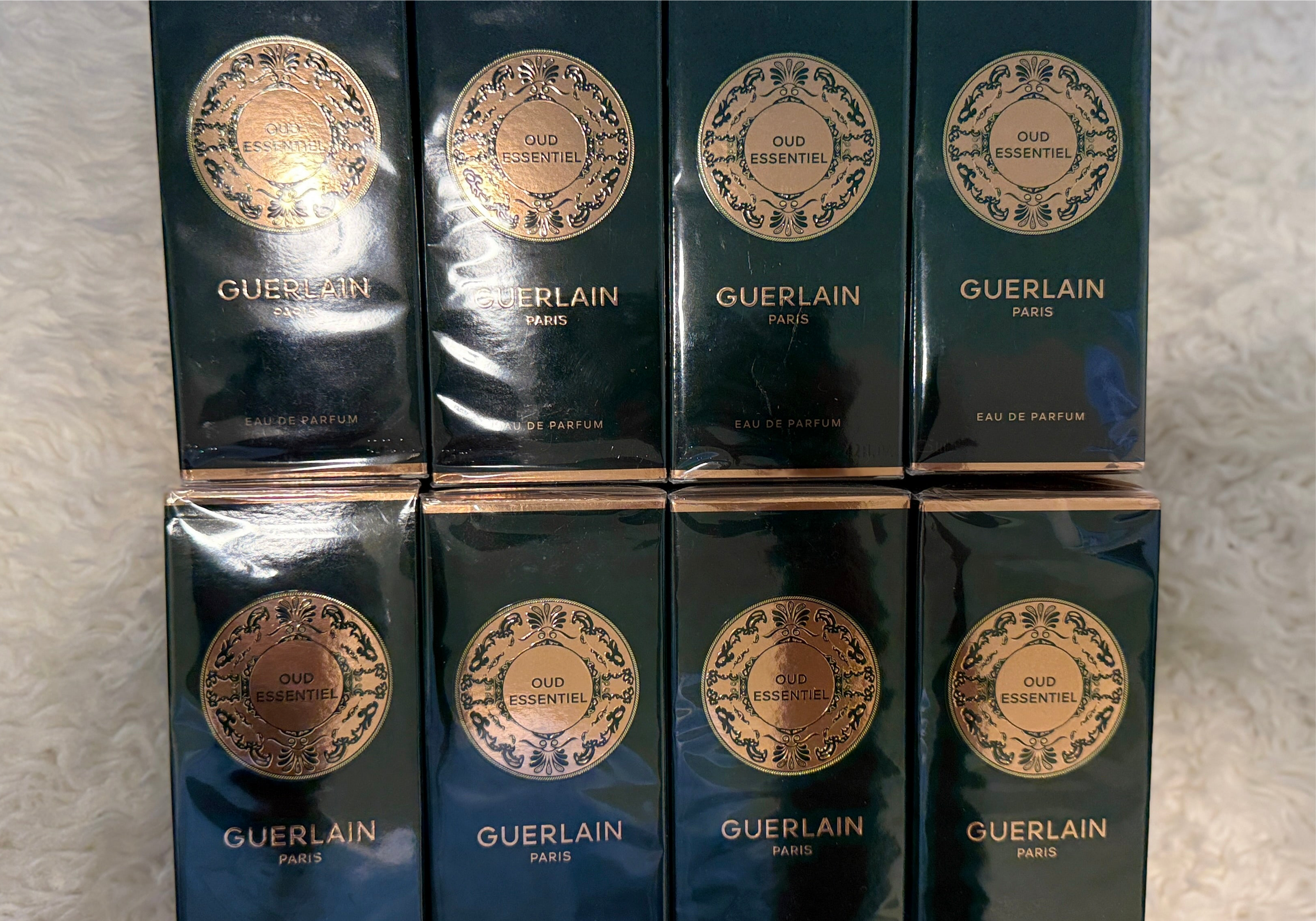 Guerlain Oud Essentiel Perfume By Guerlain for Men and Women 4.2 oz Eau De Parfum Spray (Unisex)