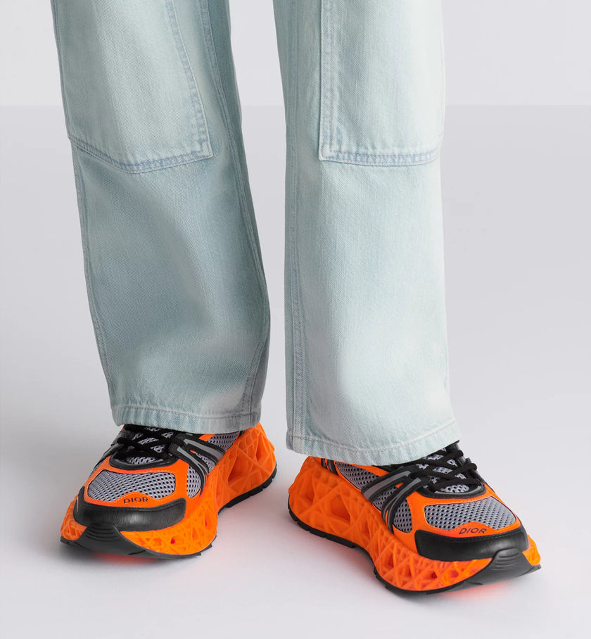 Dior B35 NXXT Sneaker – Limited and Numbered Edition in Neon Orange & Black